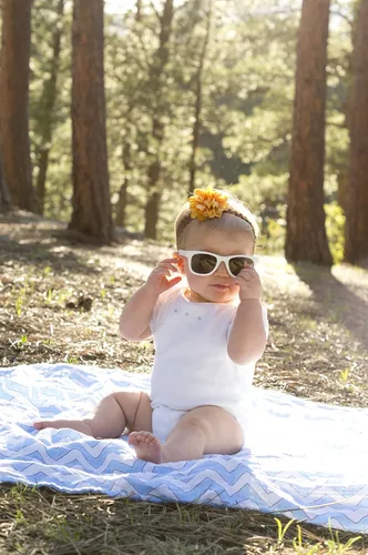 Vista 5 de SwaddleDesigns Marquisette - Manta de recepción envolvente para bebés niños y niñas, muselina de algodón premium suave, mejor regalo de baby shower
