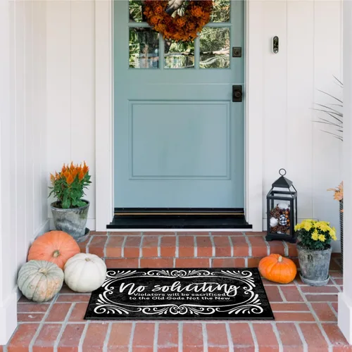 Vista 2 de No Soliciting Violators Will Be Sacrificed to The Old Gods Not The New - Felpudo personalizado, divertido tapete de bienvenida antideslizante