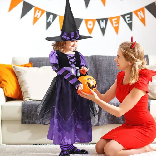 Vista 5 de Juego de 4 piezas de disfraz de Halloween, sombrero de bruja de lujo, escoba, falda tutú, rayas hasta el muslo, medias altas para niños y niñas