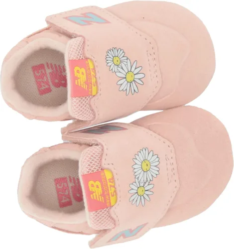 Vista 5 de New Balance Tenis 574 V1 para cuna con gancho y bucle para niños