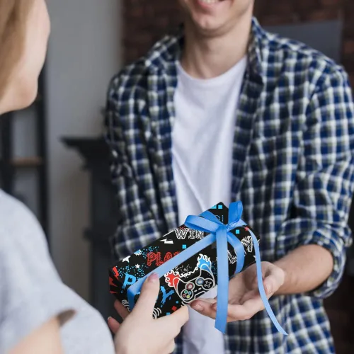 Vista 5 de Geluode Papel de regalo de cumpleaños para niños y niñas, amantes de los videojuegos, papel de regalo de videojuegos de 4 estilos, 8 hojas plegadas