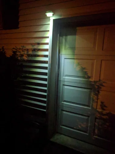 Vista 3 de Luz LED para todo tipo de clima para exteriores con energía solar