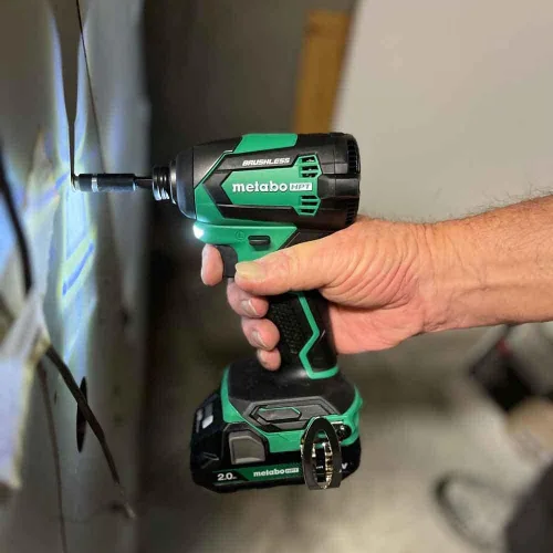 Vista 14 de Metabo HPT 18V Cordless Brushless, Impact Driver Kit, WH18DEX