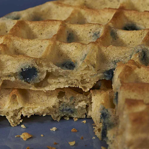 Vista 4 de Kelloggs Eggo Blueberry Waffle, 12.3 onzas - 8 por caja.