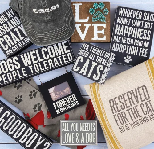 Vista 4 de Primitives By Kathy caja de madera de 4 x 4 pulgadas con inscripción "Yes, I really do need all these cats