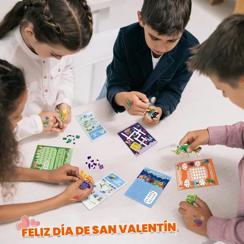 Vista 2 de Colplay - Juego de 24 bloques de construcción de insectos para el día de San Valentín Include Insect Building Blocks with Valentines Cards