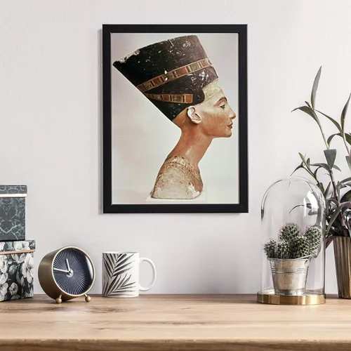 Vista 2 de Posterazzi Busto de la reina Nefertiti ca.1352-36 a. C. Piedra caliza Staatliche Museen Preussischer Kulturbesitz Berlín Alemania Póster impresión