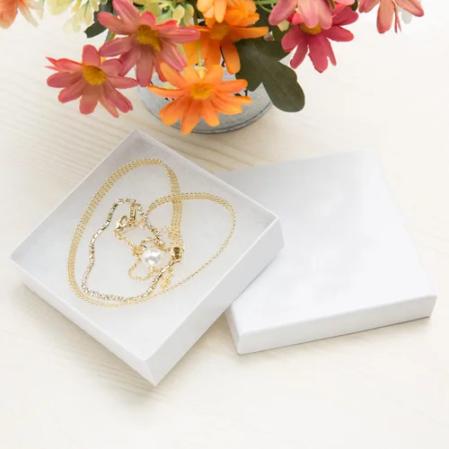 Vista 3 de Magicool - Paquete de 40 cajas de joyería de cartón de 3.5 x 3.5 x 1 pulgadas, utilizadas para collares, pulseras, aretes, joyas, embalaje de regalo
