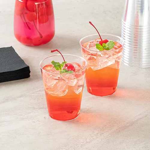 Vista 3 de Restaurantware RW Base - Vasos de fiesta de 8 onzas, 20 vasos de chupito desechables, con borde enrollado, vaso de cóctel de plástico transparente