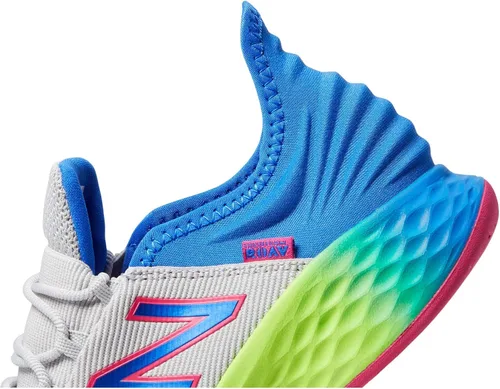 Vista 6 de New Balance Fresh Foam Roav V1 con cordones para niños