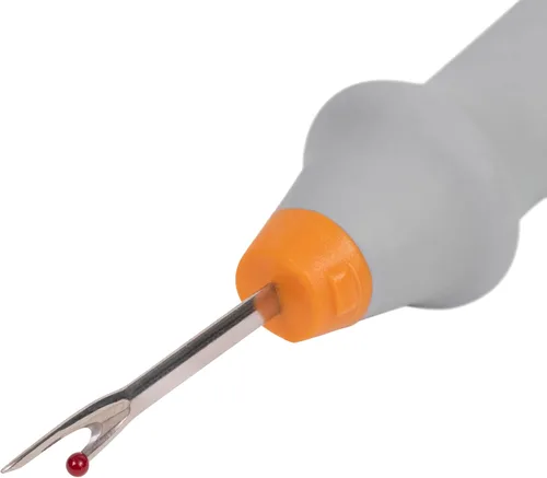 Vista 4 de Fiskars Juego de cinta métrica y desgarrador de costura, diseño ergonómico, cinta autoretráctil de 5 pies para coser y manualidades