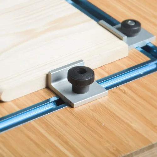 Vista 5 de POWERTEC Paquete de 10 Perillas Redondas de 1/4"-20, Perillas de Sujeción Roscadas para Riel en T y Accesorios de Sierra de Mesa, Tablero Guía