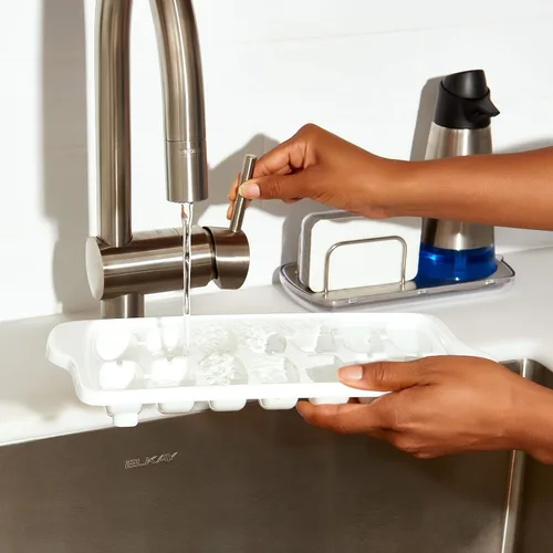 Vista 7 de OXO Good Grips - Bandeja para cubitos de hielo, 2 unidades, color blanco