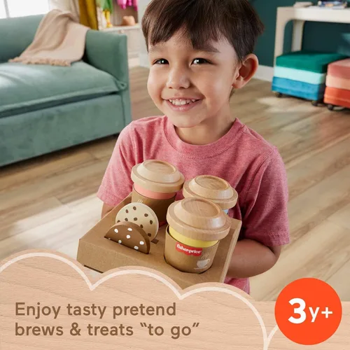Vista 2 de Fisher-Price Wood Pretend Play Toy Coffee to Go Café Set, juego de 15 piezas de madera con tazas y comida para niños preescolares de 3 años