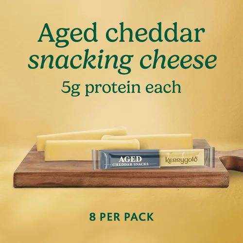 Vista 3 de Kerrygold Palitos de queso cheddar irlandés envejecido alimentado con pasto, 6 onzas