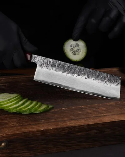 Vista 7 de kanngou Cuchillo Nakiri de chef japonés de 7 pulgadas, cuchillo de chef japonés AUS-8 de acero aleado vegetal con sándalo rojo y mango de madera