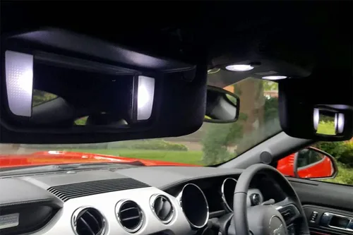 Vista 4 de AUTOGINE Kit de bombillas LED blancas superbrillantes de 6000 K para interiores Ford Mustang 2015 2016 2017 2018 2019 2020 + herramienta