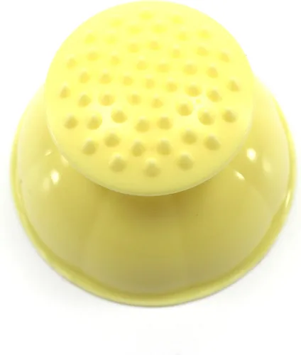 Vista 2 de LENITH Taza de palma de silicona para mamá para eructar ayudante flema esputo masaje puntiagudo amarillo