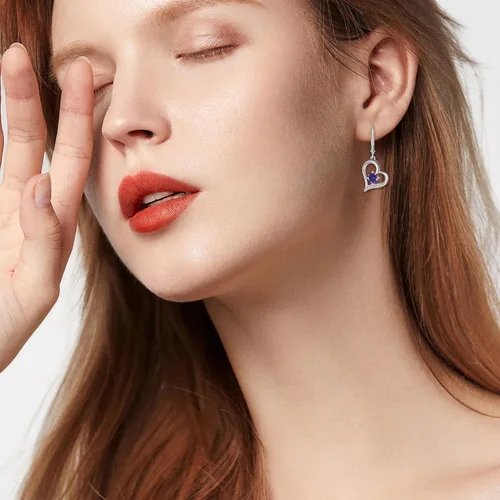 Vista 2 de Pendientes de corazón para mujer, plata de ley 925, aretes colgantes con forma de corazón y piedra natal redonda