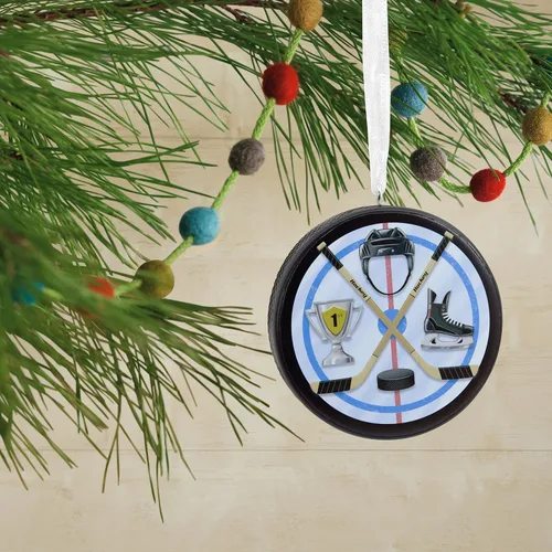 Vista 5 de Adorno de Navidad de Hallmark en forma de disco de hockey