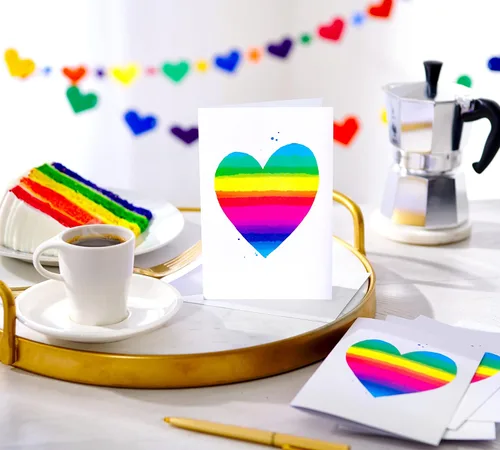 Vista 4 de American Greetings Tarjetas en blanco con sobres, papelería de corazón arcoíris (48 unidades)