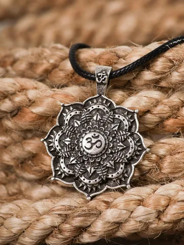 Vista 2 de HAQUIL Mandala Flower of Life Necklace, Buddhist Lotus Flower Mandala Pendant, Mandala Jewelry Gift for Women Men