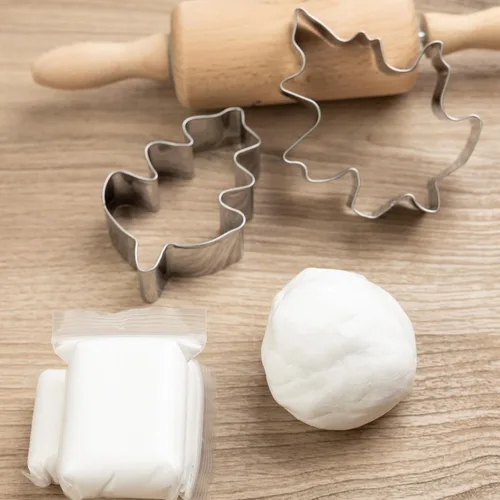 Vista 3 de Arcilla de Espuma Blanca que Se Seca al Aire Total 8oz - Arcilla de Modelado Súper Suave para Niños de 3-12 Años, Ultra Ligera, Segura y No Tóxica
