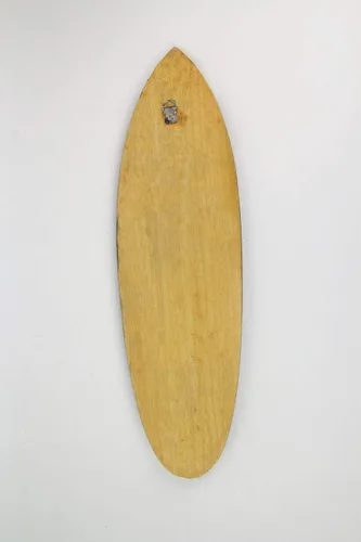 Vista 3 de Chesapeake Bay Ltd Juego de 2 tablas de surf de madera tallada a mano Tiki Decor Dolphin Turtle Art para colgar en la pared