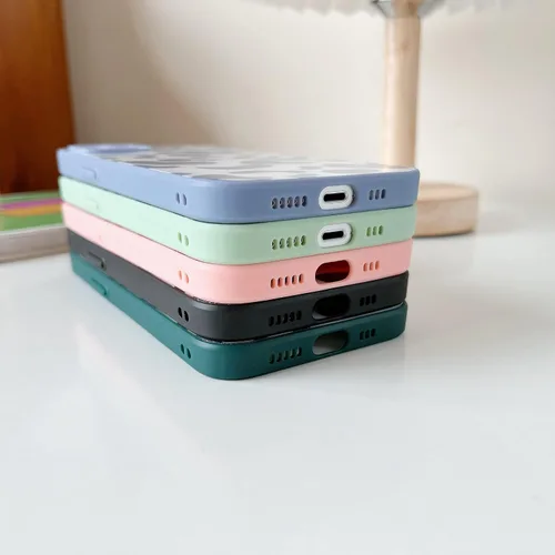 Vista 3 de DEFBSC Funda para iPhone 13, funda de teléfono con estampado de vaca de leche linda, ultra delgada y suave TPU a prueba de golpes funda protectora