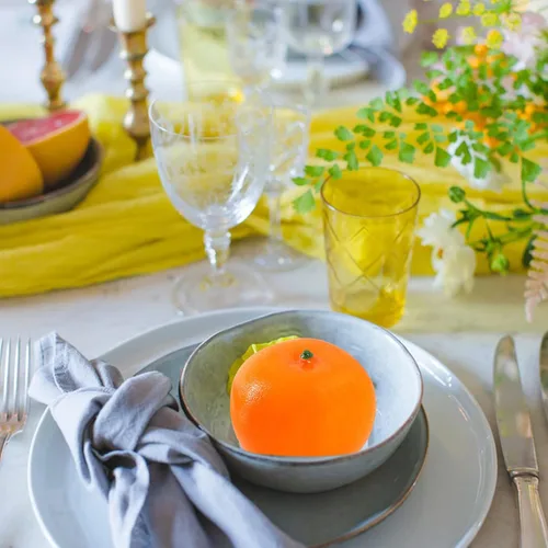 Vista 2 de DaKuan 12 naranjas falsas, naranja de plástico simulado, naranjas artificiales, bandeja decorativa de frutas, utilizadas para decoración de muebles