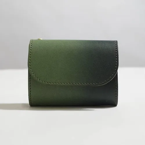 Vista 2 de COTOCUL Cartera pequeña para hombres y mujeres minimalista delgado tarjetero monedero hecho en Kyoto, Japón, Verde, Teñido degradado