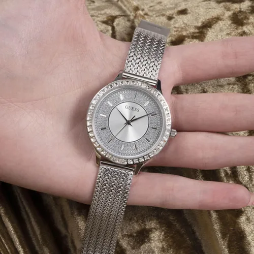 Vista 10 de GUESS Ladies Dress Herringbone Mesh 38mm Watch