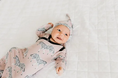 Vista 6 de Copper Pearl Baby Beanie Hat Top Knot