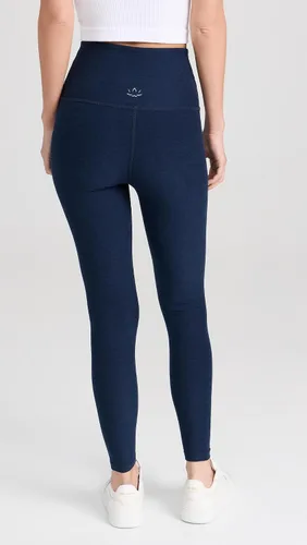 Vista 3 de Beyond Yoga Leggings Spacedye atrapados en The Midi para mujer