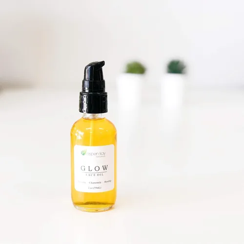 Vista 4 de Aspen Kay Naturals El par perfecto: hidratante natural para rostro y cuerpo para pieles sensibles. (4 onzas) y aceite facial de cúrcuma y rosa
