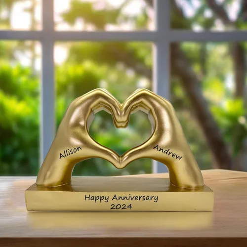 Vista 4 de Estatua de mano con forma de corazón dorada personalizada para novia, esposa, regalos del día de San Valentín para mujeres, parejas, decoraciones