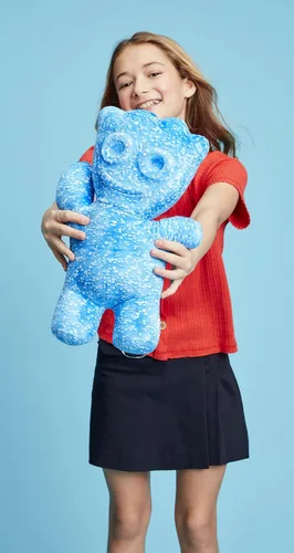 Vista 2 de iscream Sour Patch Kids - Mini almohada de personaje de caramelo en relieve de 8.5 x 6.25 pulgadas, color azul Officially Licensed, Small 8.5" x
