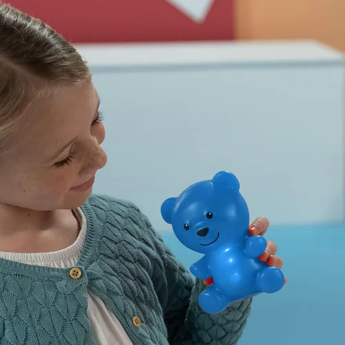Vista 6 de Eolo Juguetes - Gummymals Blue. Mascota interactiva súper blanda estilo oso de gomita con más de 20 sonidos y reacciones para niños de 4 años