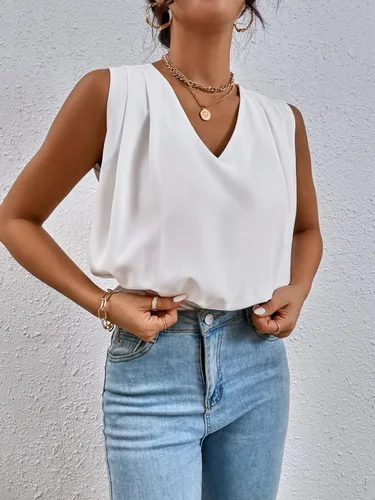 Vista 4 de Milumia Blusa plisada sin mangas con cuello en V para mujer, blusa de trabajo sólida, Blanco