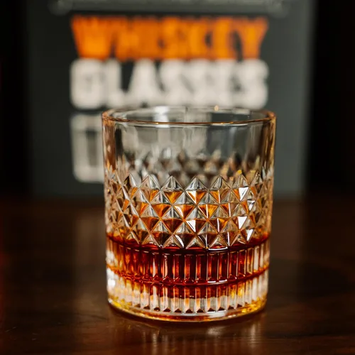 Vista 3 de Vasos de whisky de cristal sin plomo envejecido y carbonizado con base