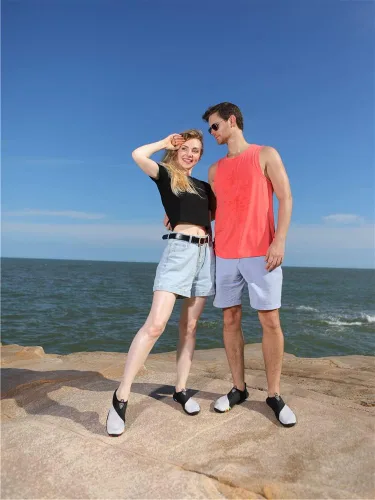 Vista 5 de Vsufim Zapatos Descalzos de Secado Rápido para Deportes Acuáticos, Calcetines Acuáticos para Natación, Playa, Piscina, Surf, Yoga para Mujeres