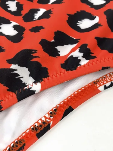 Vista 6 de CUPSHE Traje de baño de una pieza con cuello en V y estampado de leopardo para, Leopardo