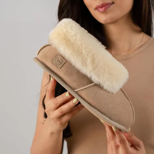 Vista 2 de Rohn Moden Chalet de piel de oveja para hombres y mujeres, piel de oveja auténtica, unisex, perfectas para el invierno (beige)