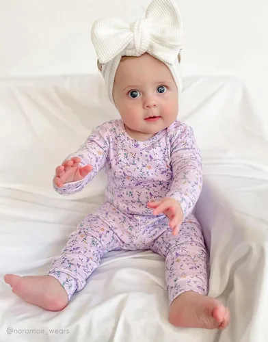 Vista 4 de moimoln Pijama de algodón suave para bebés y niñas y niños, con estampado de flores modales, manga larga, ajuste ceñido, 19.7 ft-5T