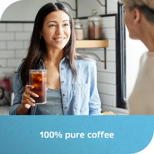 Vista 5 de NESCAFÉ Ice Roast, Café instantáneo helado, 2 frascos (170 g cada uno) Café instantáneo, tostado para helado; 2 frascos, 6 onzas cada uno