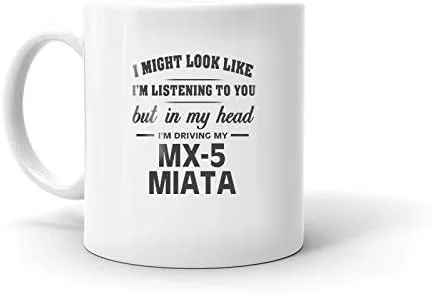 Vista 2 de Taza de cerámica con texto en inglés "I'm Driving My MAZDA MX-5 MIATA", taza de café y trabajo de oficina, regalo de 11 onzas