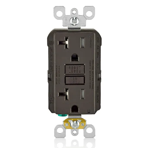 Vista 19 de Leviton SmartlockPro - Combinación GFCI de autocomprobación 15A con USB tipo A y tipo C en pared, cargador USB para teléfonos inteligentes y Blanco
