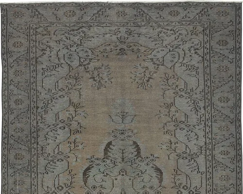 Vista 4 de 6x9.5 Ft Vintage Rug Over-Dyed in Gray for Modern Interiors, Handmade in Turkey