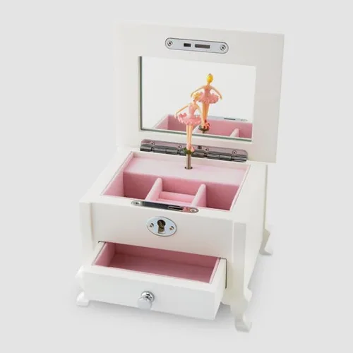 Vista 5 de THINGS REMEMBERED Joyero musical blanco con pies grabados (personalización), reproduce música de Swan Lake, regalo personalizado para niñas