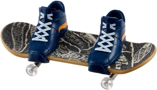 Vista 4 de Hot Wheels Vehículo de juguete Skate Tricked Out Trike™ con tenis para mayores de 5 años